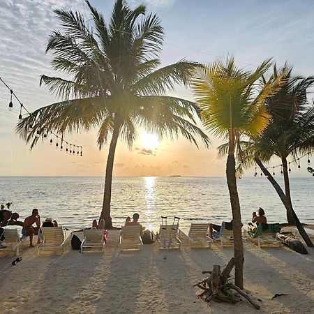 The Sunset Villa Dhiffushi Eksteriør billede
