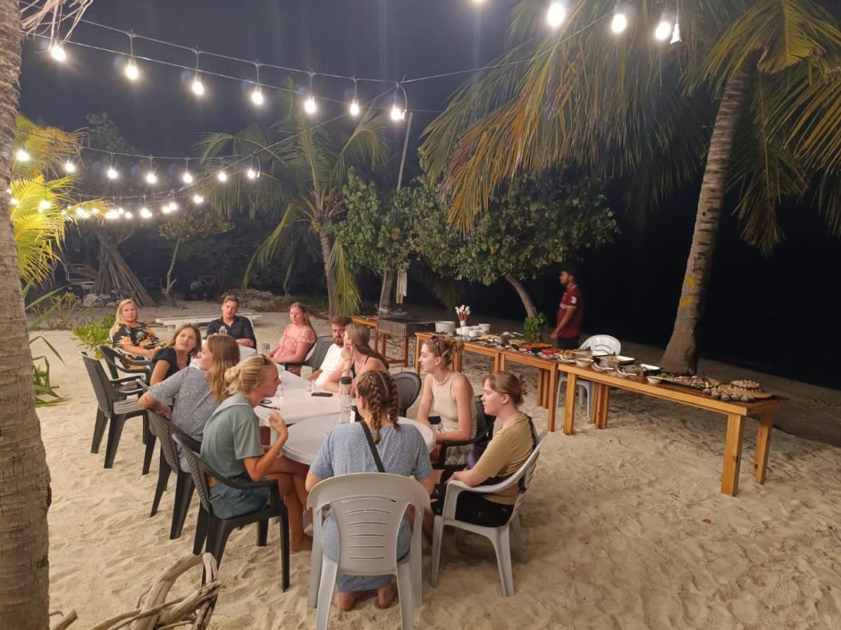 The Sunset Villa Dhiffushi Eksteriør billede